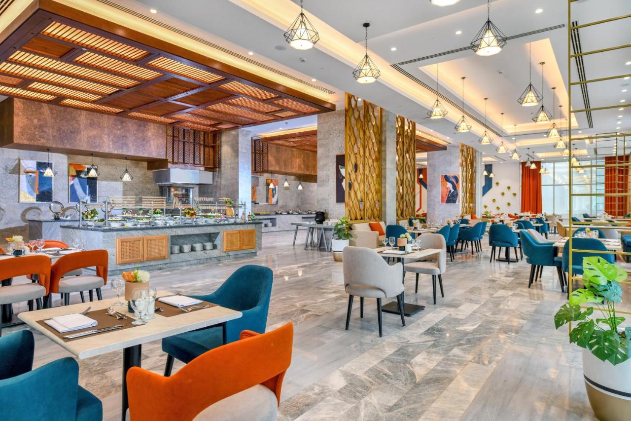 Tolip Resort El Galala Hills Айн Сохна Екстериор снимка The restaurant