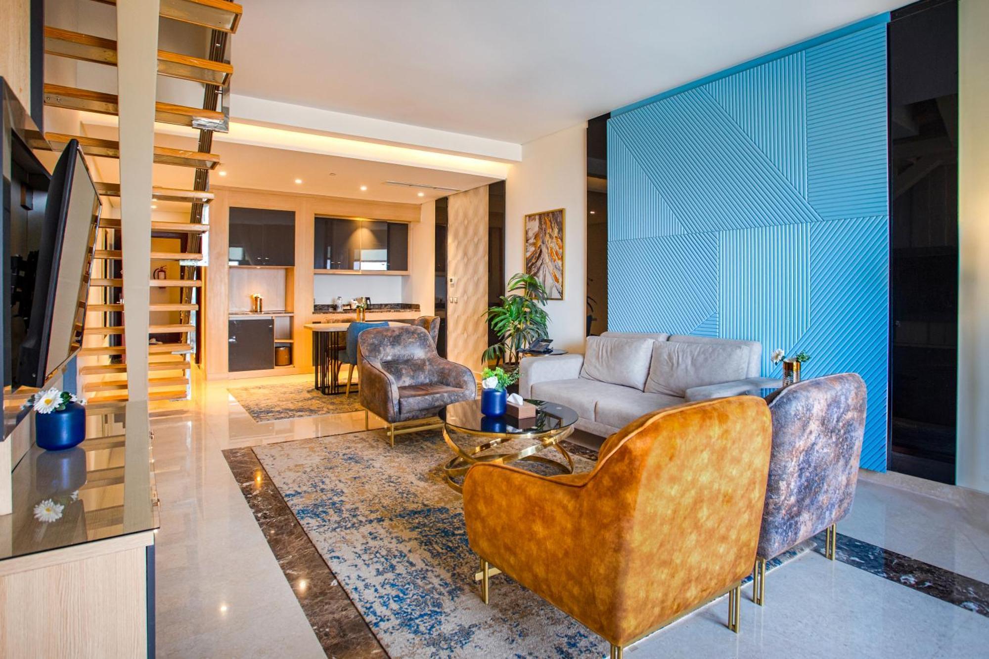Tolip Resort El Galala Hills Айн Сохна Екстериор снимка A living room in a luxury apartment