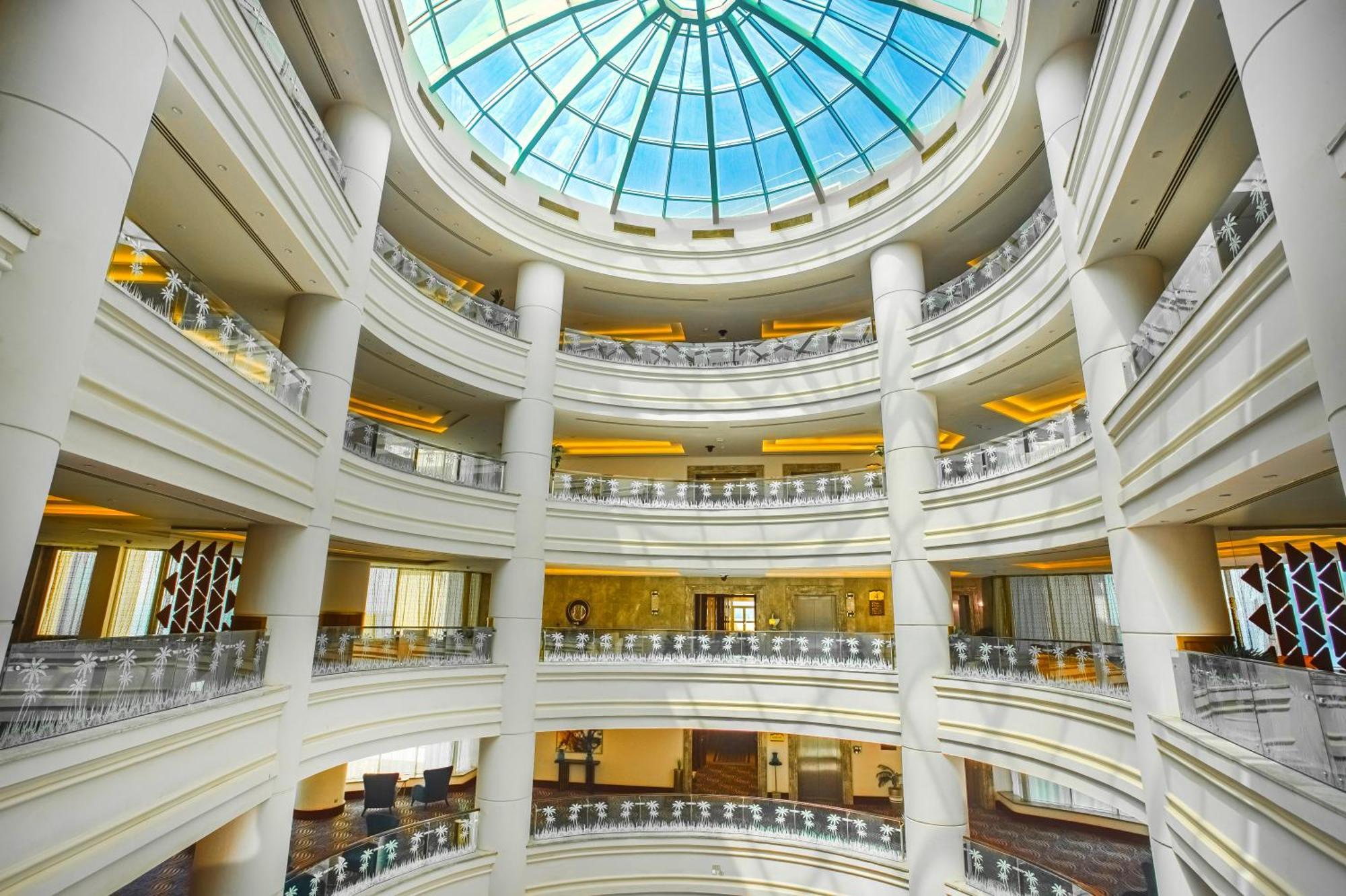 Tolip Resort El Galala Hills Айн Сохна Екстериор снимка The Atrium